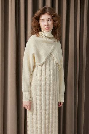 ネテネ/NETENE.のタートルニットボレロ(110300/110301)