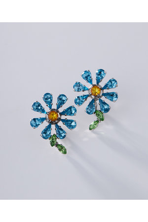 ポップ アデルビジュー/POP ADER.bijouxのMarie Jewel flower イヤリング(150100/150102)