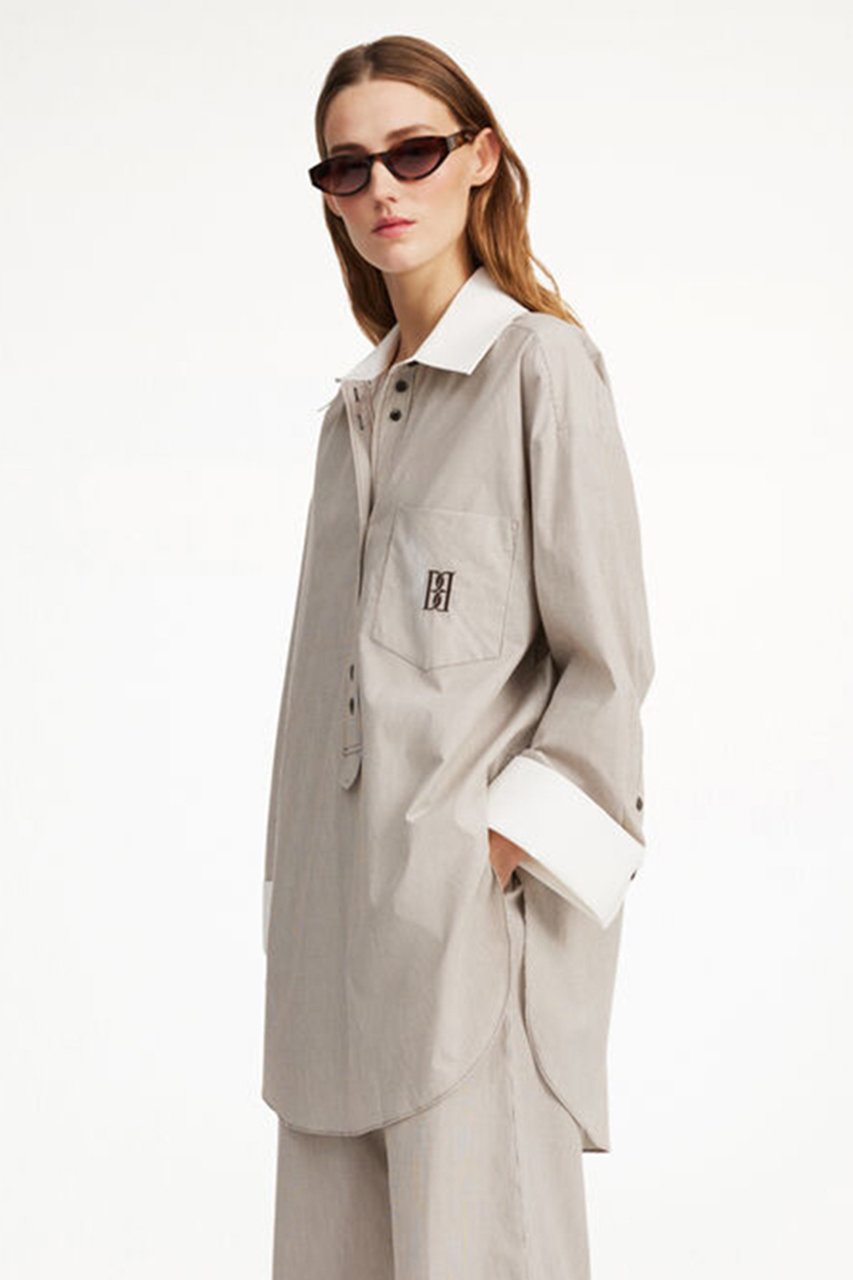 BY MALENE BIRGER - BY MALENE BIRGER バイ マレーネ ビルガー ブラウス コットン 23春夏 ベージュ 34(XS)  MIRALIA Vネック ボリュームスリーブ ギャザー 半袖 トップス 無地 シンプル オフィス カジュアル きれいめ【レディース】【中古】の通販 by  ブランド古着のBEEGLE 