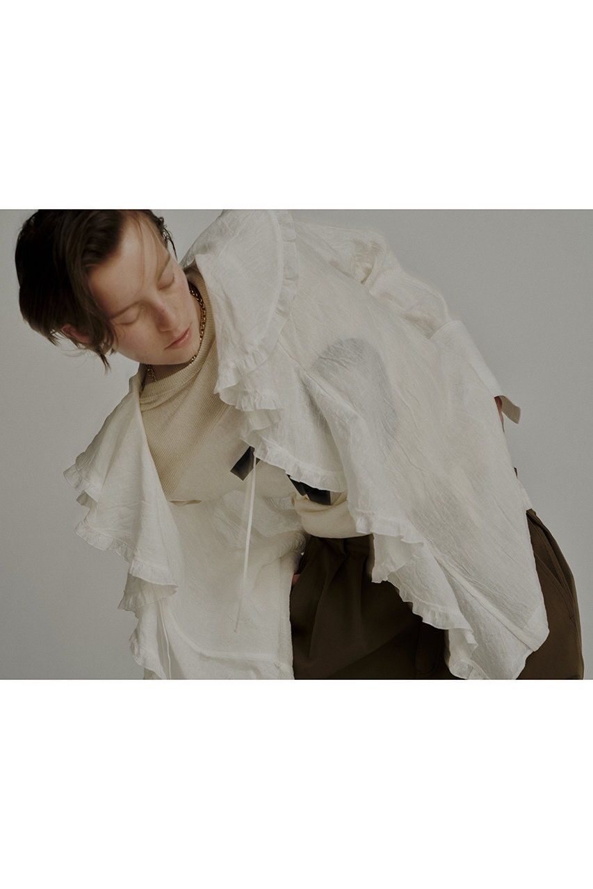 Uhr(ウーア)｜ラッフルフリルシャツ/ホワイト の通販｜ELLESHOP