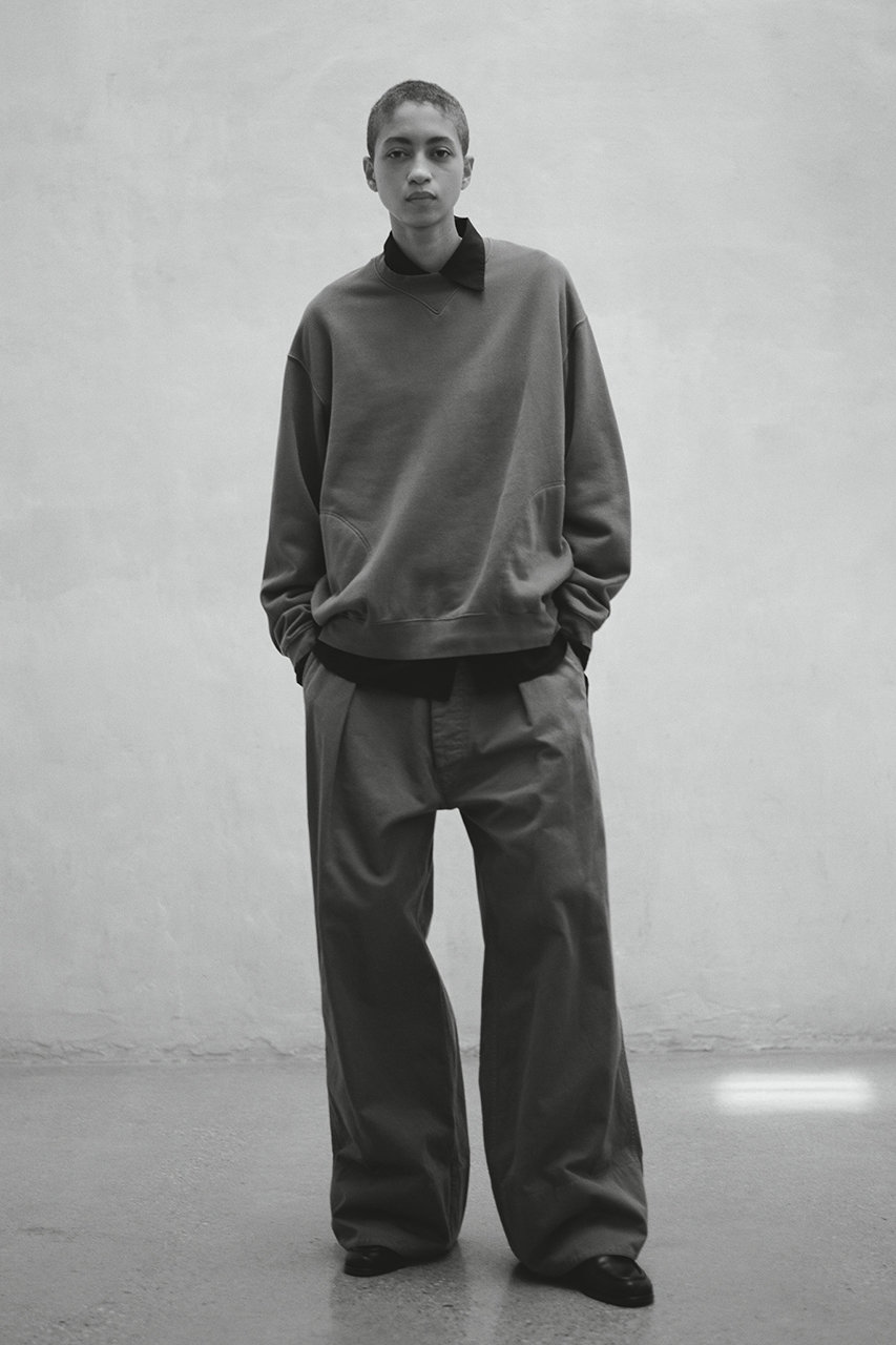 YOKE(ヨーク)｜【UNISEX】【YOKE × KATHARINE HAMNETT】オーガニック