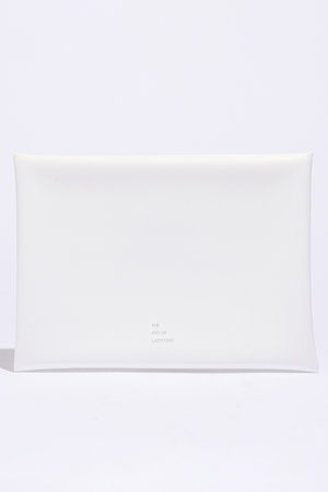 ELLE ストライプ小物入れ　大 タブレットケースの通販｜ELLE SHOP (エル・ショップ)