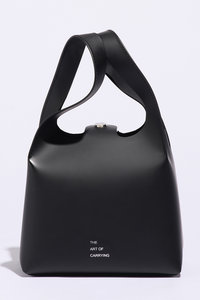 THE ART OF CARRYING｜ジ アートオブキャリングの通販｜ELLE