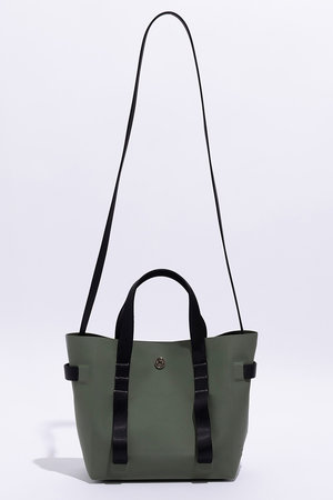 ジ アートオブキャリング/THE ART OF CARRYINGの【予約販売】Carrier 04 ショルダーバッグ（防水）(120100/120101)
