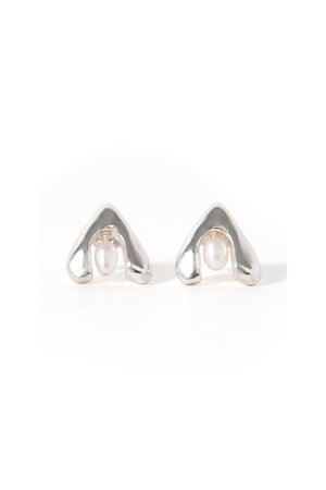 メゾンドパルス/MAISON D'PULSEのTulip pearl ピアス(150100/150101)