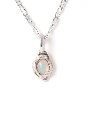 メゾンドパルス/MAISON D'PULSEのFrame stone ネックレス(150200/150201)