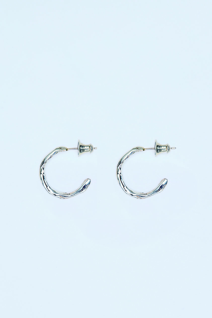 メゾンドパルス/MAISON D’PULSEの【予約販売】Wavy フープピアス(シルバー/P004)