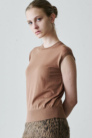 ジェイドット/j.の綿シルクニットスリーブレストップス(110300/110301)