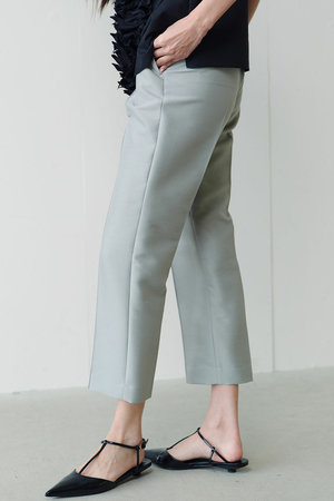 ジェイドット/j.のシルキーダブルフェイス テーパードパンツ(110600/110601)