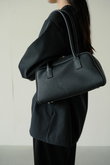 牛革 カーブボストンバッグ