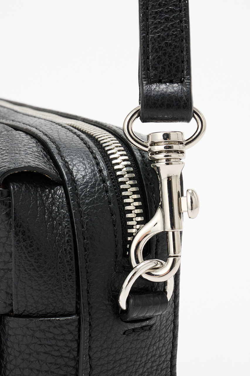 IACUCCI イアクッチ ベルタXS CERVO ブラック 黒 本革 レザー ベルタ S CERVO（ショルダーバッグ）｜IACUCCI（イアクッチ）の