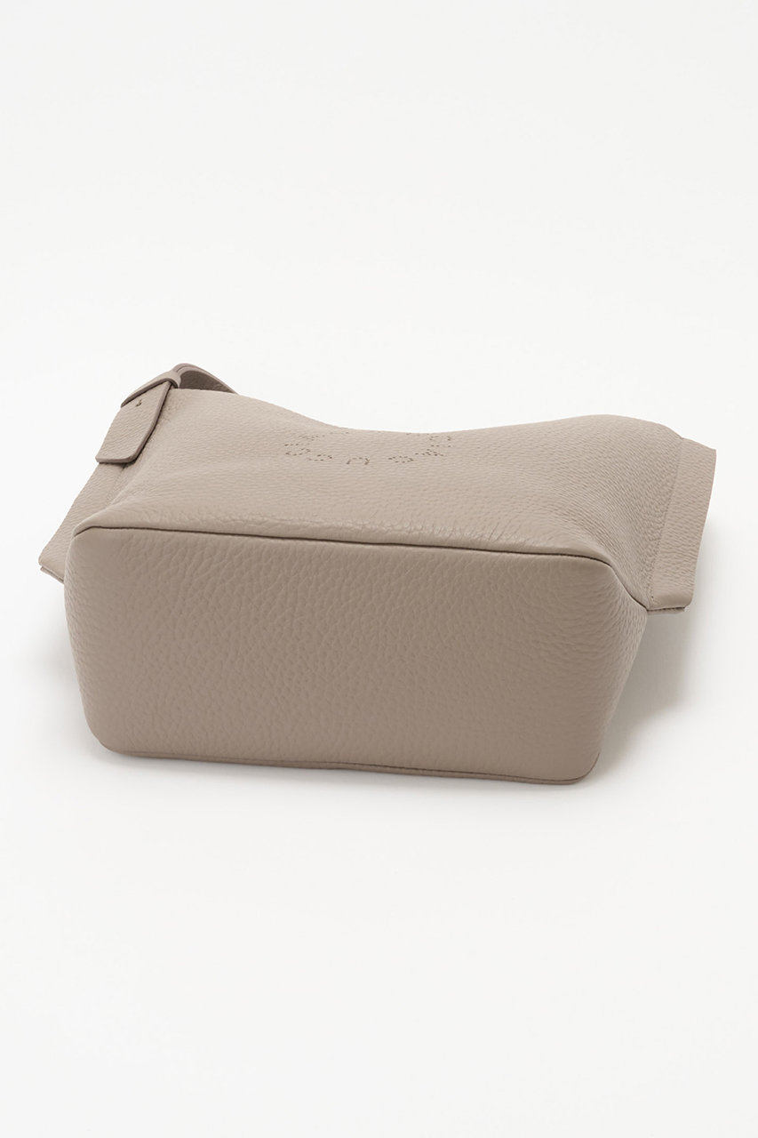 イアクッチ　グッシオ　IACUCCI　GUSCIO　ワンハンドルトート　ベージュ IACUCCI GUSCIO ワンハンドルトート IACUCCI イアクッチ トート