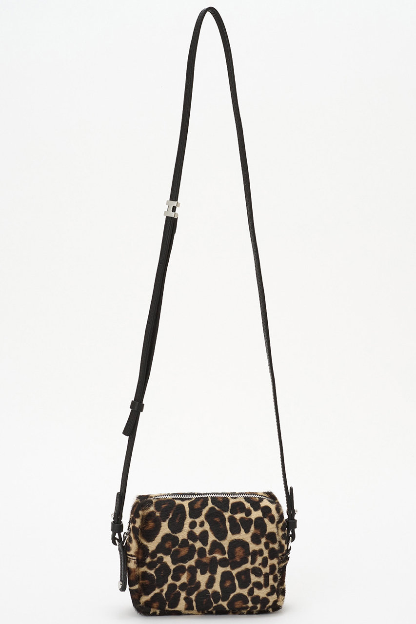 イアクッチIACUCCIレオパード柄ショルダーバッグ IACUCCI(イアクッチ)｜ビンバ CAVALLINO/CERVO/ブラウン の通販