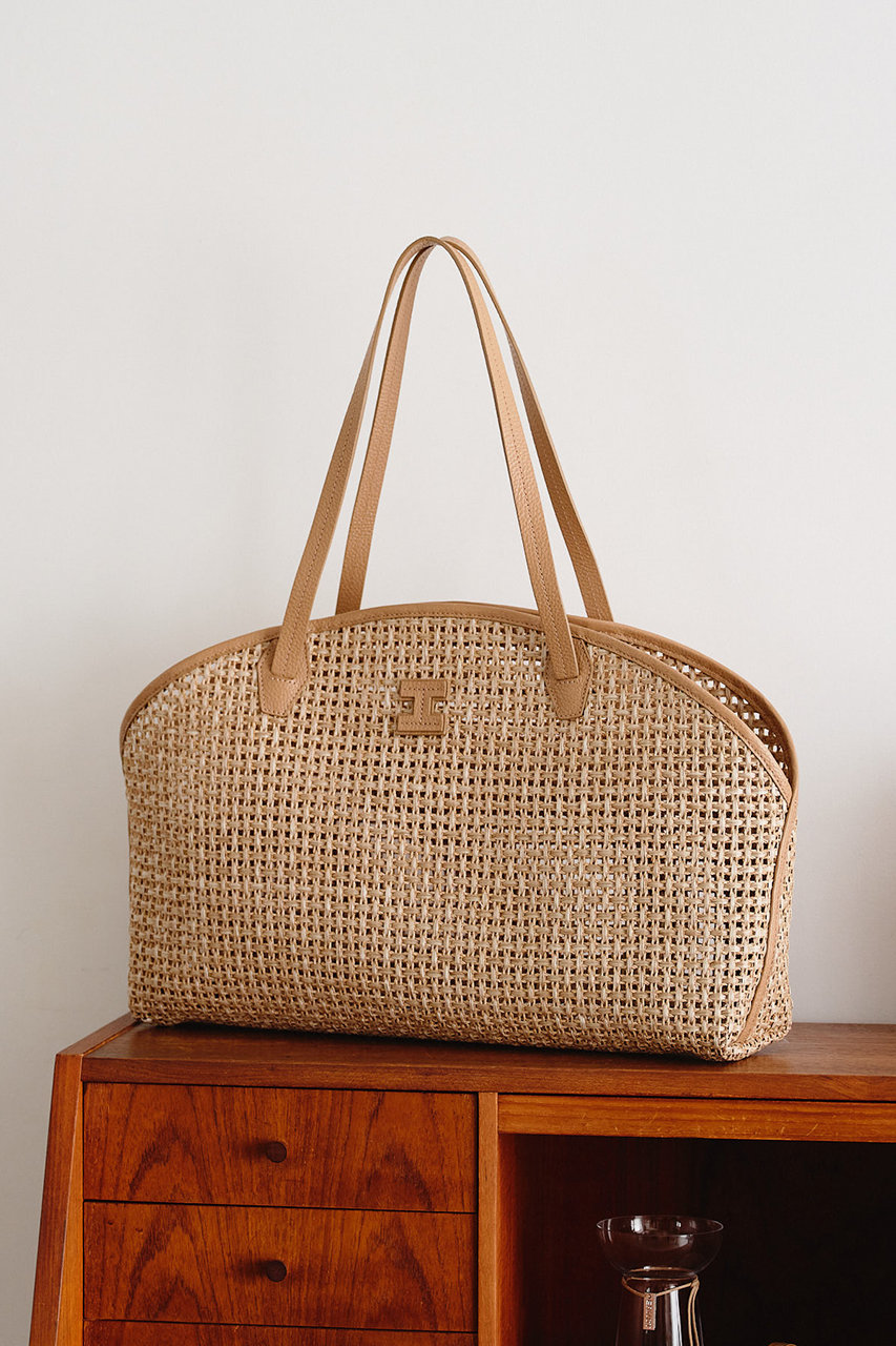 IACUCCI(イアクッチ)｜アクイローネ PAGLIA CATENA/CERVO/キャメル の