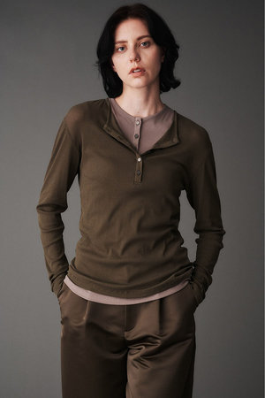 オブリオ/AUBRIOTのシアーコットンテレコ ヘンリーネックTシャツ(110100/110103)