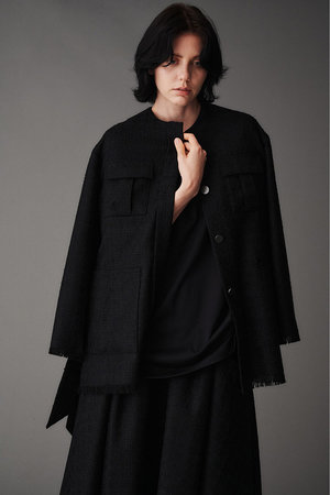 オブリオ/AUBRIOTのウールツィード ベルテッドジャケット(110800/110801)