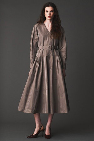 オブリオ/AUBRIOTのメモリータフタ ワンピース