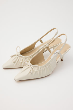 パンプス ELLE PUMPS 最強のお仕事靴はこれ！ モード顔の黒パンプス22選