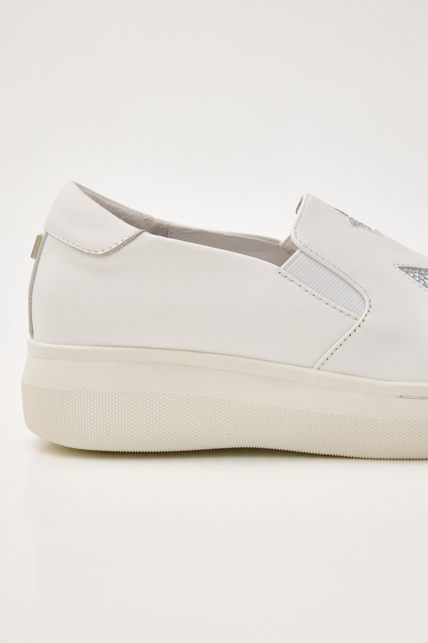 け*ん様 STACCATO ホワイトレザー ローファー スリッポン24.5美品 レザースリッポン シボ×エナメル ホワイト（B1-2-2201-06