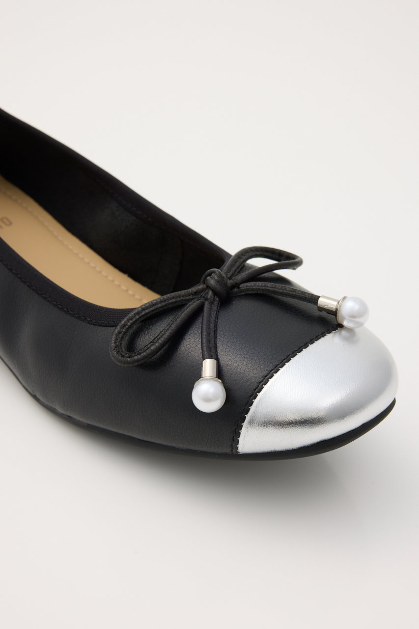 極美品　STACCATO スタッカート　フラットシューズ　リボン　金具　バレエ 極美品 STACCATO スタッカート フラットシューズ リボン 金具