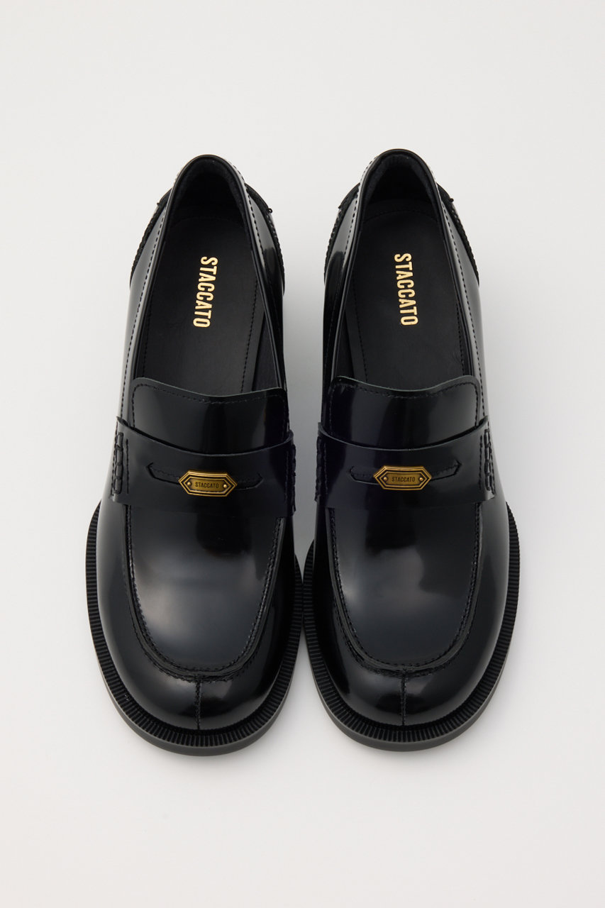 STACCATO 美品 光沢ローファー 黒 STACCATO(スタッカート)｜レイスヒールローファー/ブラック の通販
