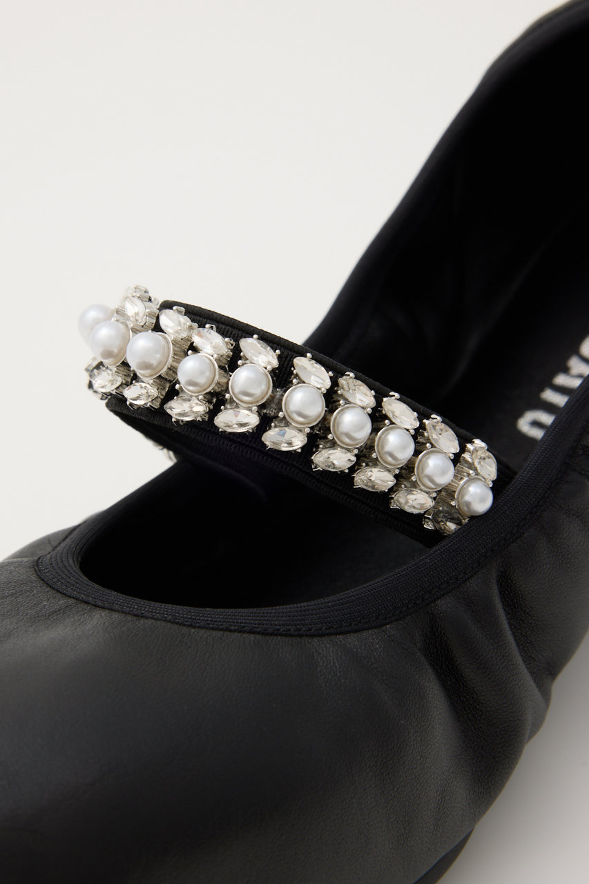 ✨美品✨　STACCATO スタッカート ビジュー サンダル 羊革 23cm 美品】STACCATO スタッカート ビジュー サンダル 羊革 23cm