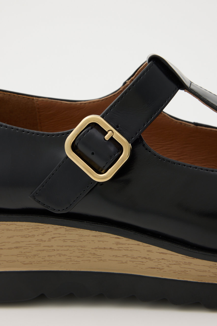 STACCATO(スタッカート)｜Tストラッププラットフォーム/ブラック の