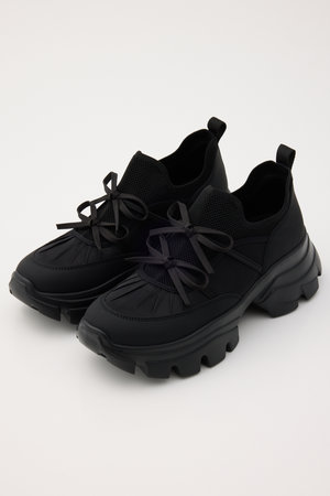 スタッカート/STACCATOのホーミーリボンボリュームスニーカー(130500/130501)