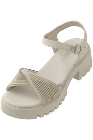 スタッカート/STACCATOのクレープツイストタンクソールサンダル(130200/130201)