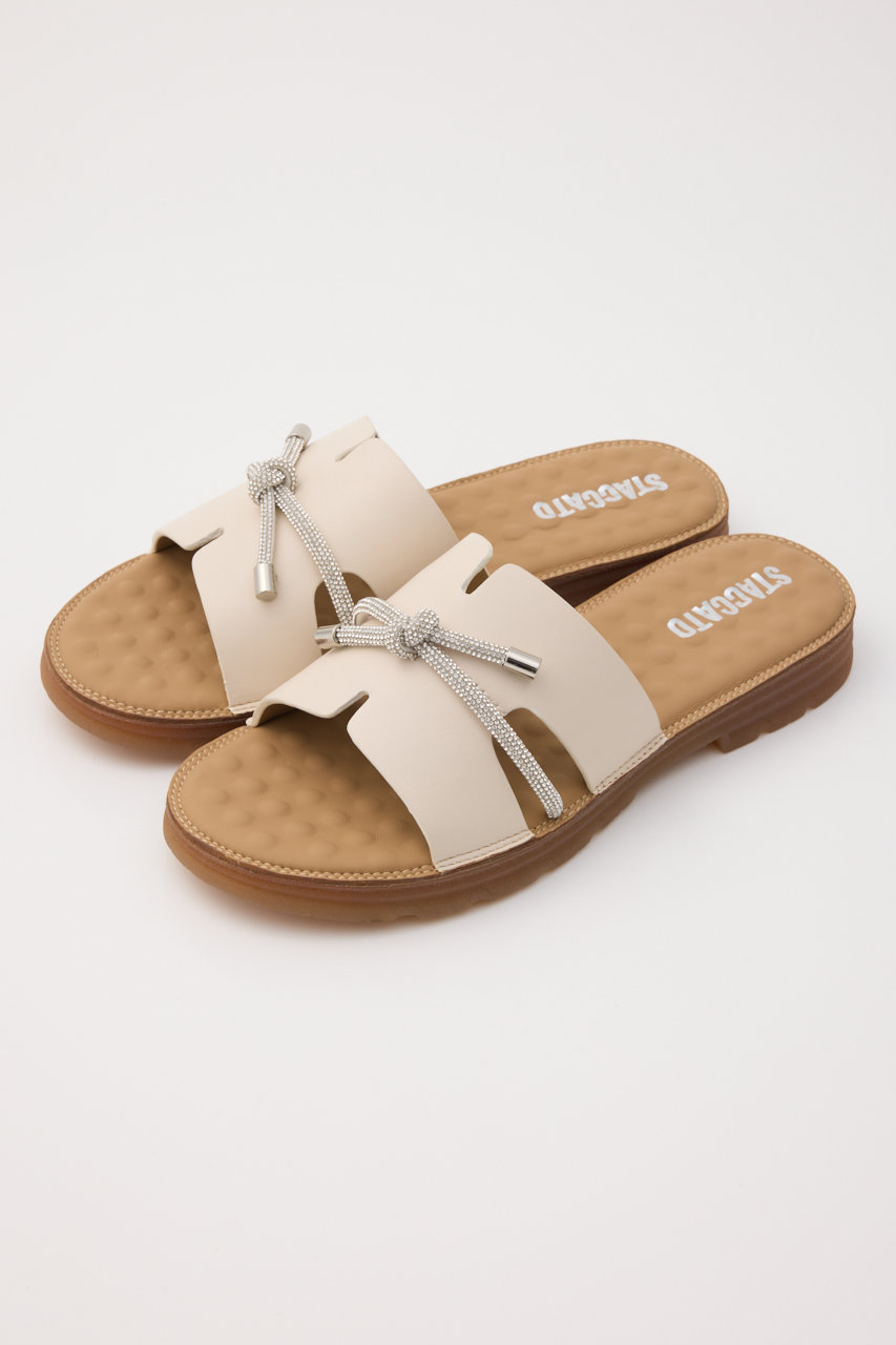 スタッカート/STACCATOのドルチェリボンスリッパサンダル(ホワイト/350JS137-7920)