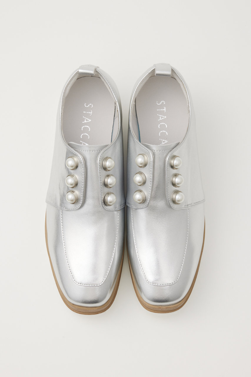 極美品23.5cmSTACCATOメイジーパールプラットフォーム シルバー STACCATO(スタッカート)｜メイジーパールプラットフォーム/シルバー の