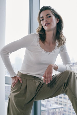 レース付き プルオーバー シルクコットン