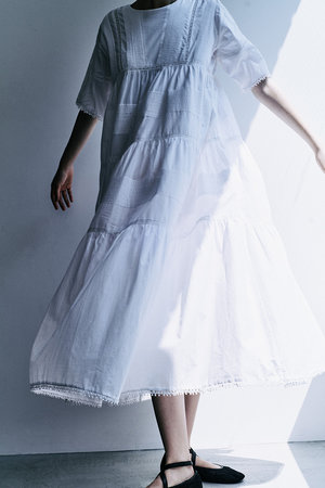 アユーシ/AAYUSHIのティアードコットンボイルワンピース(110500/110503)