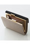 Leather Flap ミニウォレット With A Clasp クルニ/CULLNI