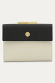 Leather Flap ミニウォレット With A Clasp