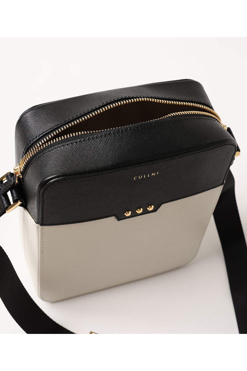 CULLNI(クルニ)｜Square Leather ショルダーバッグ/マッシュルーム の
