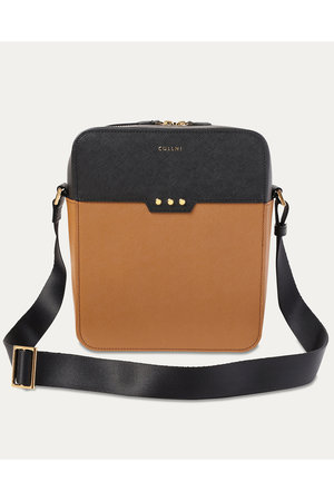 クルニ/CULLNIのSquare Leather ショルダーバッグ(120100/120101)