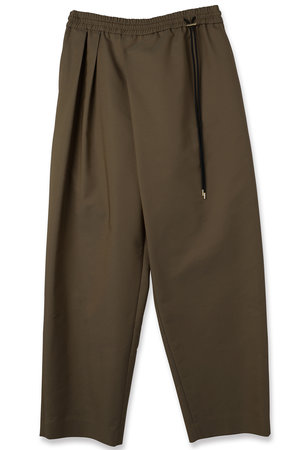 クルニ/CULLNIの【UNISEX】シャンブレーギャバジン アシンメトリー 2タック ドローストリング ラップワイドパンツ(110600/110601)