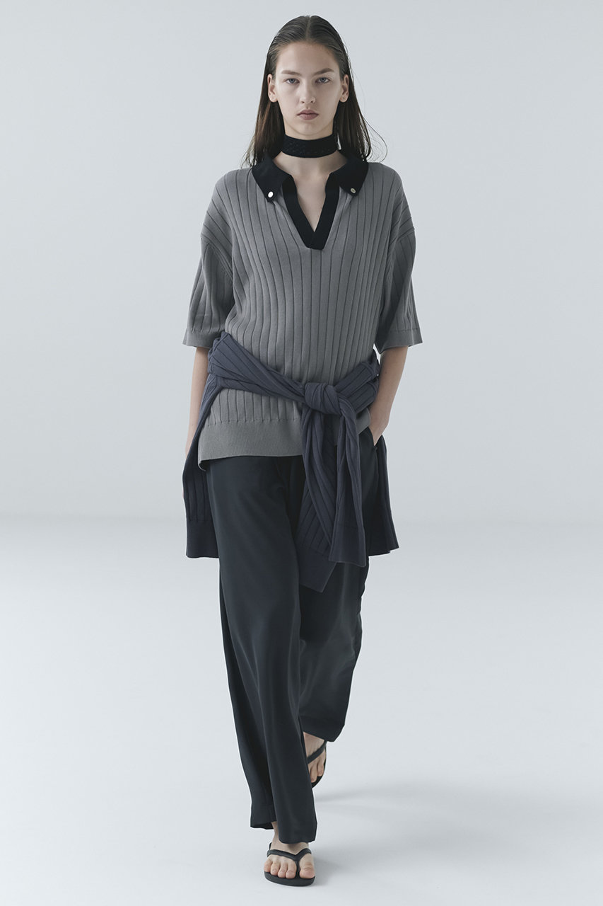 CULLNI(クルニ)｜【UNISEX】ワイド リブ スキッパー カラー ショート