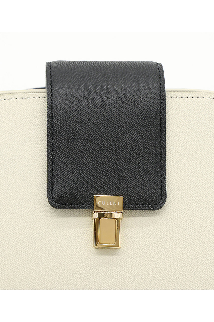 CULLNI(クルニ)｜Flap Trapezoid レザー バッグ/マッシュルーム の通販
