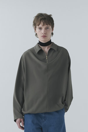 クルニ/CULLNIの【UNISEX】Airy Cloth ドレープ ドローストリング ハーフジップシャツ(110400/110403)