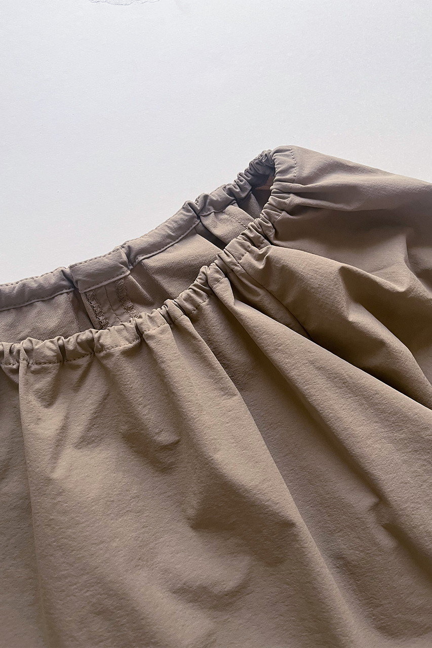 lelill◆25SS/アジャスタブルフレアブラウス/38/ナイロン/BRW/12530121 lelill(レリル)｜アジャスタブルフレアブラウス/ベージュ の通販