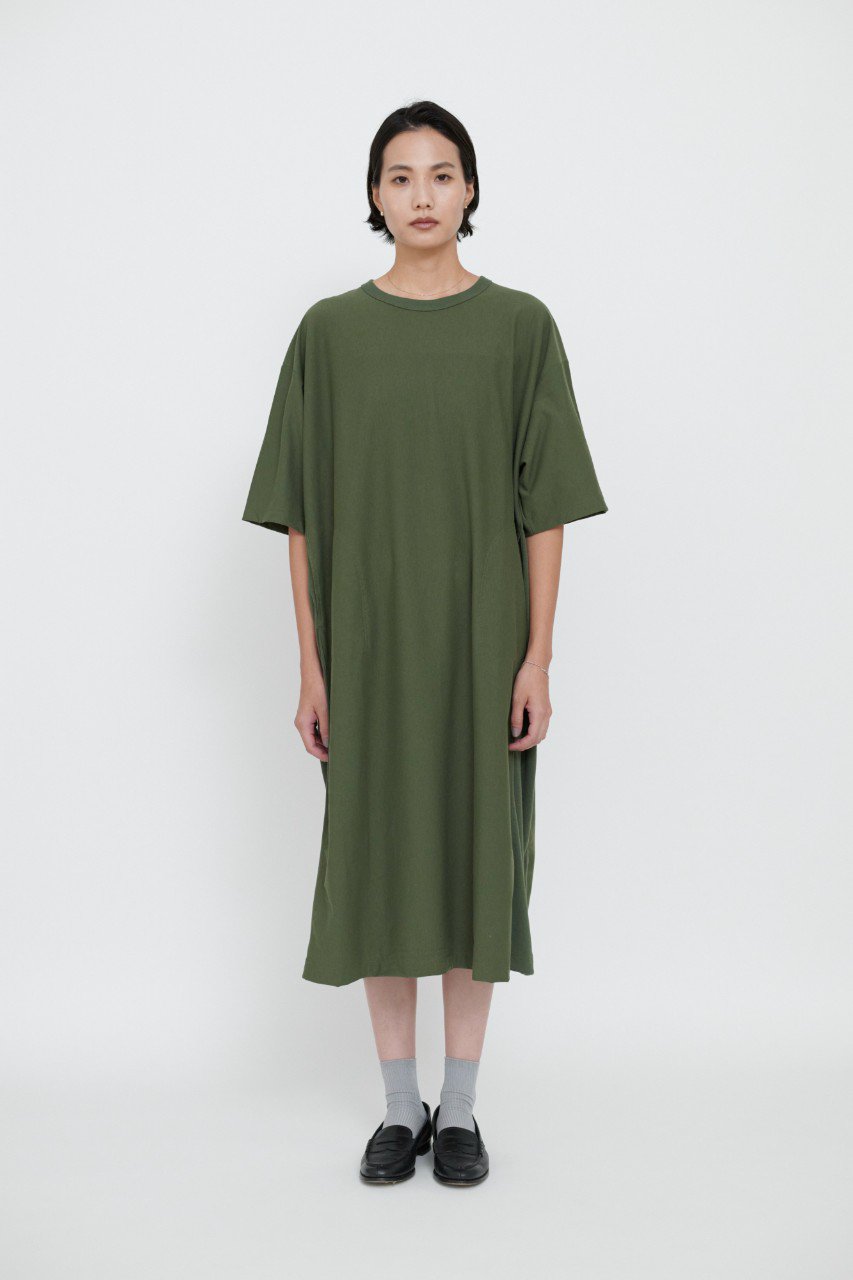 lelill(レリル)｜THE ハイテクベーシック Tシャツワンピース/グリーン