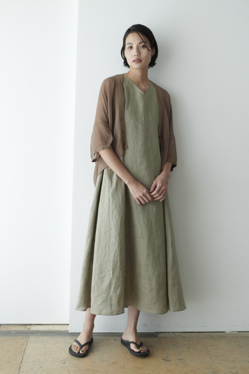 ルネ　リネンワンピース　38 lelill(レリル)｜リネン Vネックワンピース/ベージュ の通販｜ELLESHOP