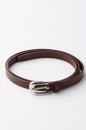 オーヴィル/EAUVIREのレザーロング細ベルト(140500/140501)