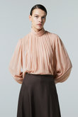 ランダムタックシルクブラウス