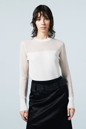 オーヴィル/EAUVIREのシアーシルクプルオーバー(110400/110403)