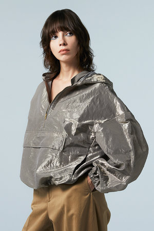 オーヴィル/EAUVIREのプルオンフーディー(110100/110105)