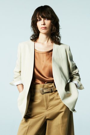 今季ブランド EAUVIRE｜オーヴィルのジャケット通販｜ELLE SHOP (エル・ショップ) ジャケット・アウター