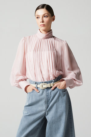 オーヴィル/EAUVIREのランダムタックブラウス